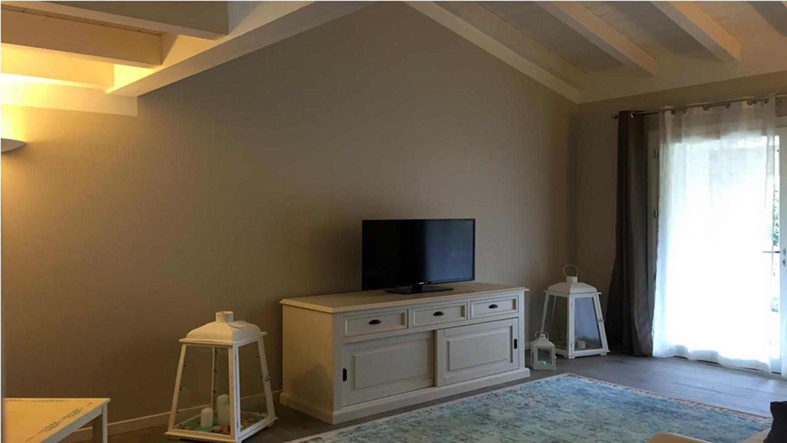 Residence Elegance Ville Ed Appartamenti A פורטו פינו מראה חיצוני תמונה