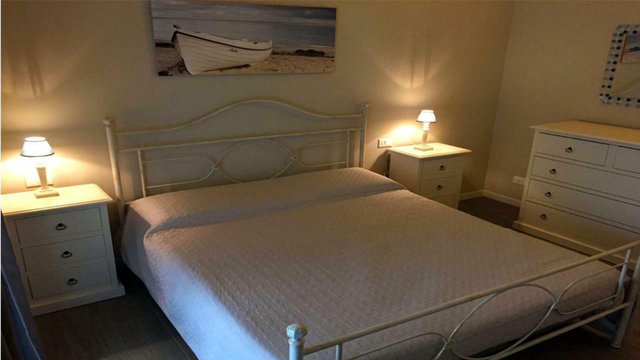 Residence Elegance Ville Ed Appartamenti A פורטו פינו מראה חיצוני תמונה